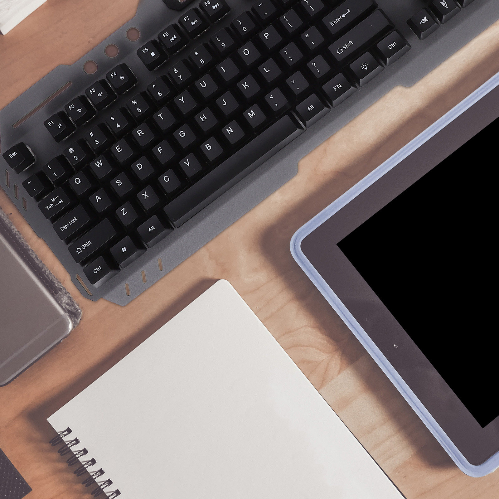 Ergonomic USB Gaming Keyboard  - Pc Gaming Cafe recension och pris